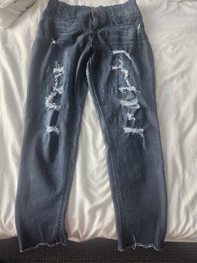 No Boundaries Dark Wash Distressed Boyfriend Jeans
